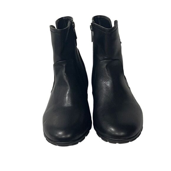 Catherine’s Good Soles Ankle Boots​​​​​​ - Picture 5 of 8